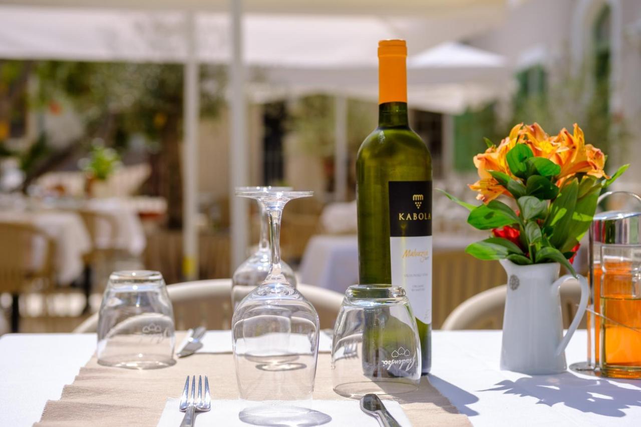 Hotel Vila Conte Veli Lošinj Kültér fotó