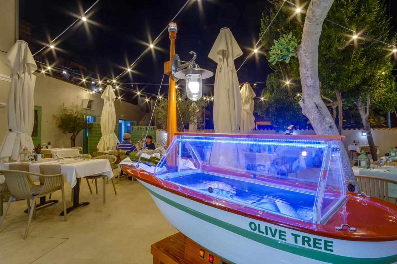 Hotel Vila Conte Veli Lošinj Kültér fotó